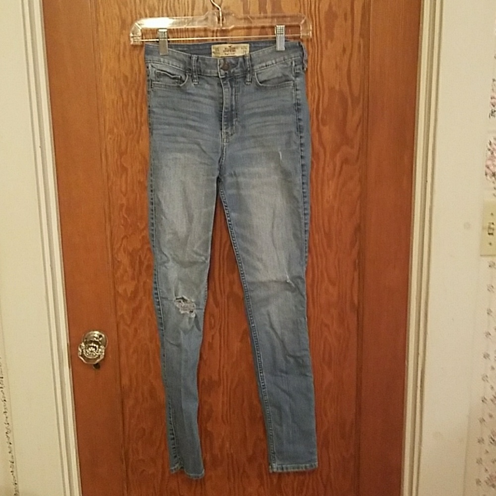 Hollister jeans